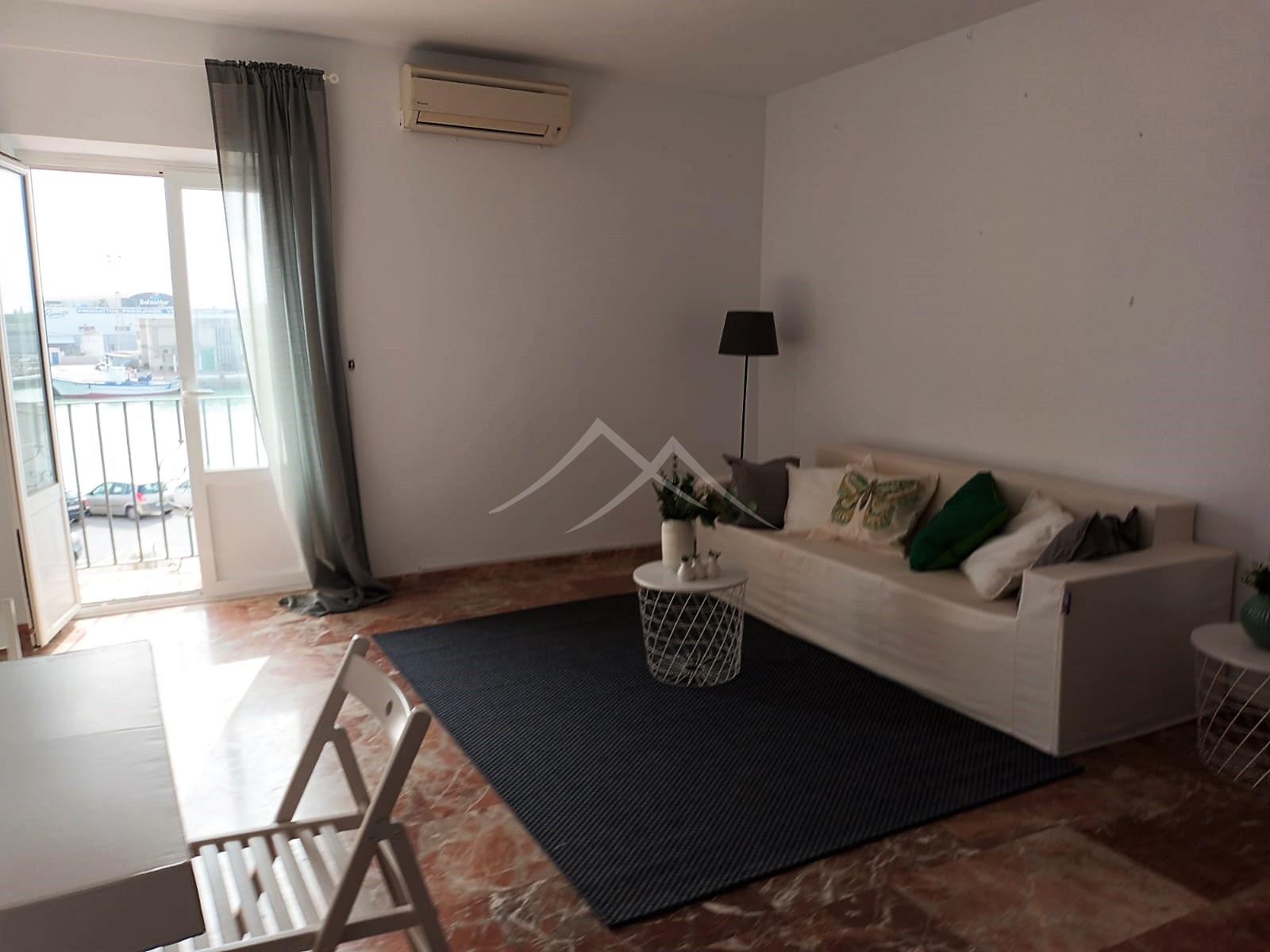 For sale of flat in El Puerto de Santa María