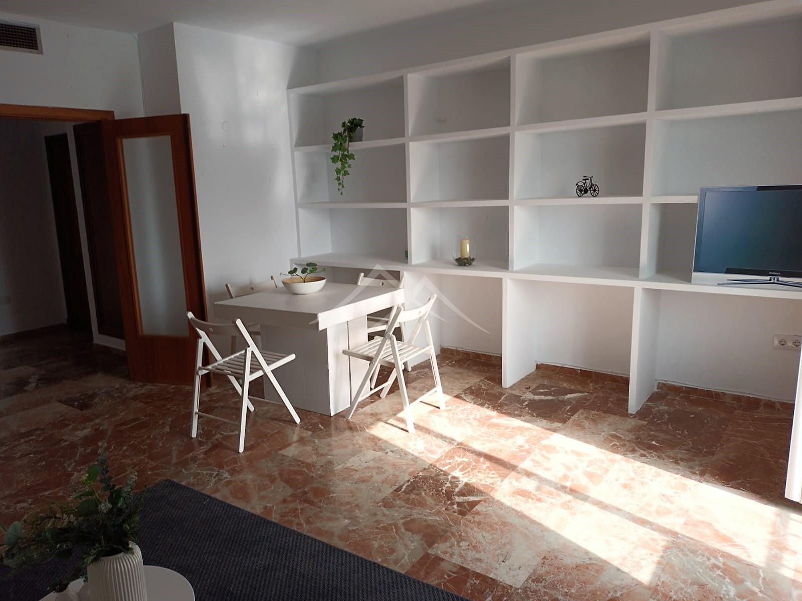 For sale of flat in El Puerto de Santa María