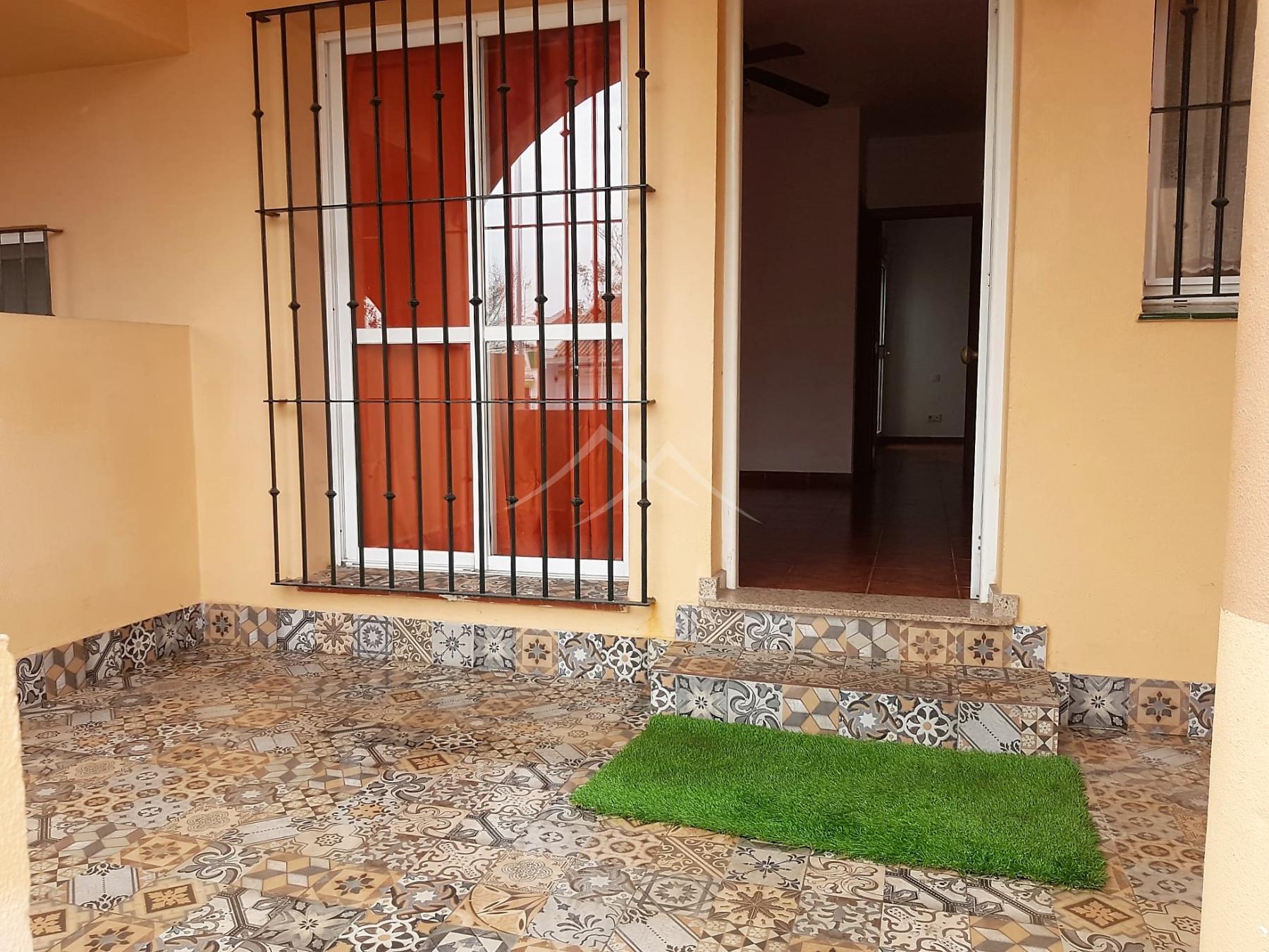 For sale of apartment in Chiclana de la Frontera