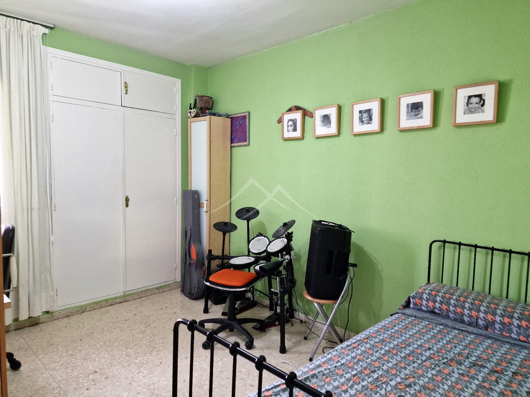 For sale of flat in Cádiz