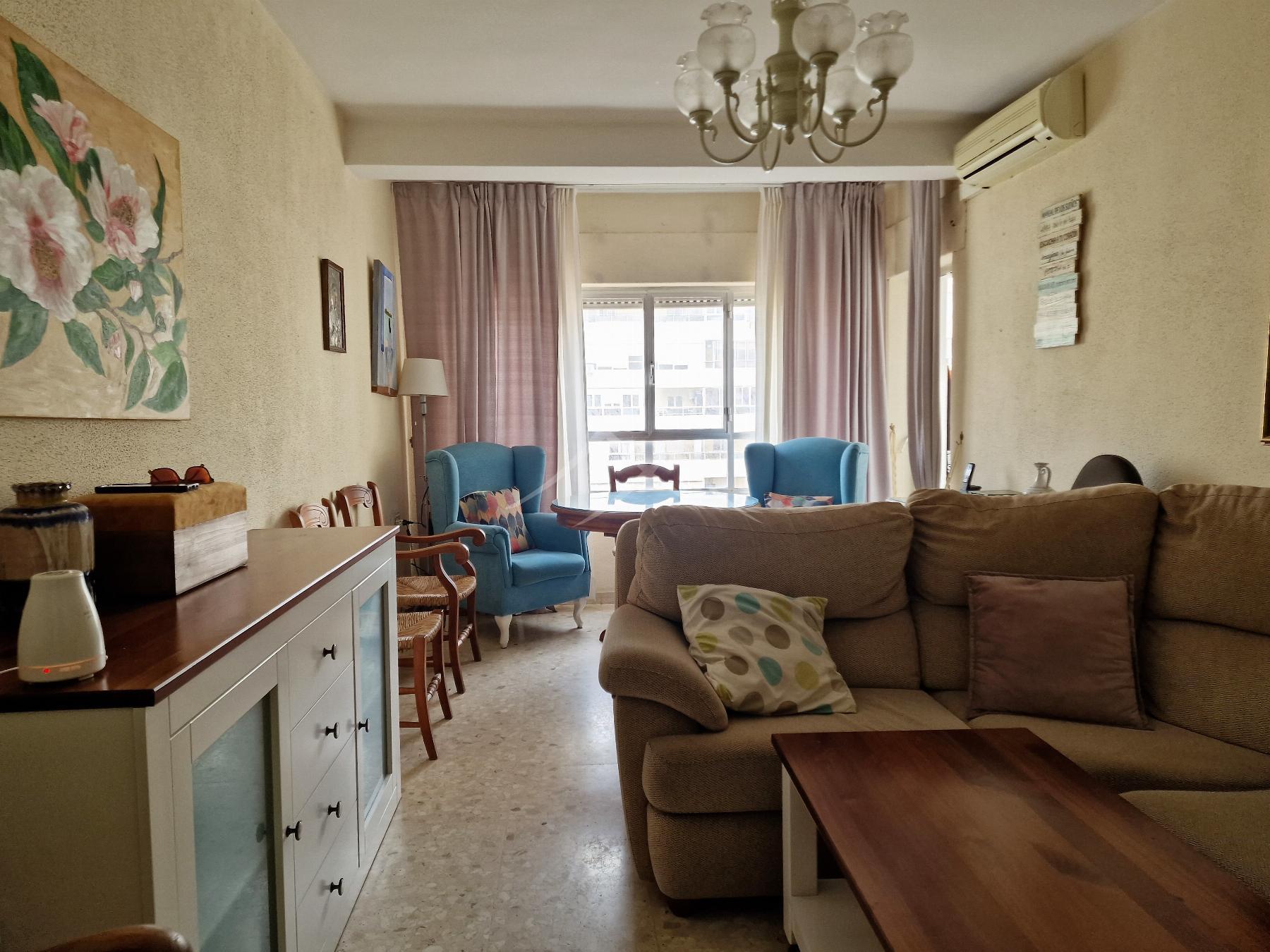 For sale of flat in Cádiz