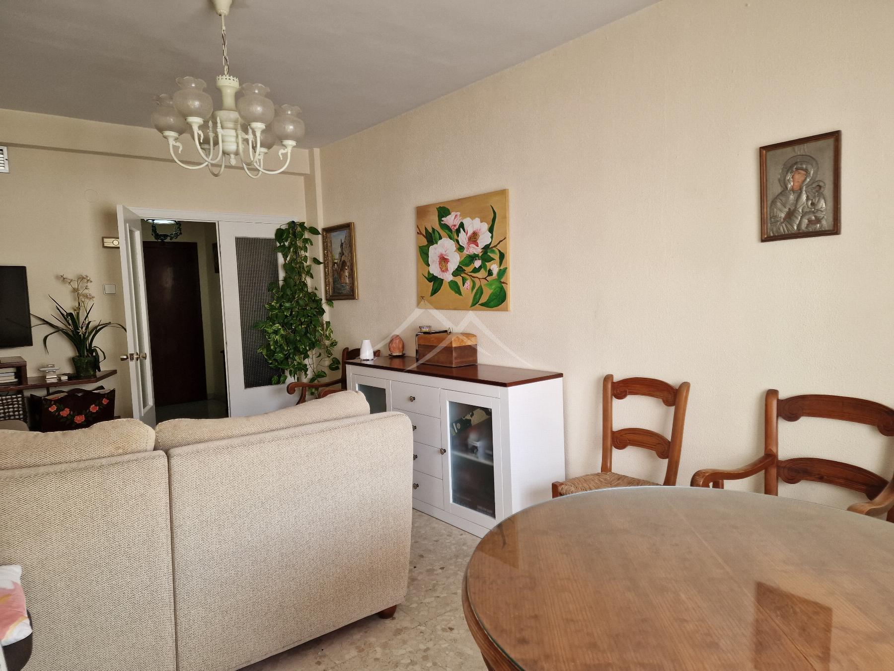 For sale of flat in Cádiz