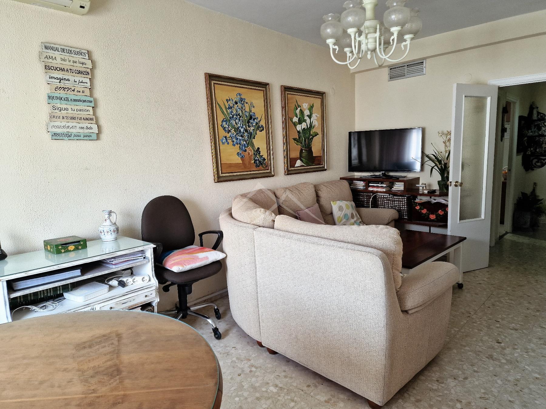 For sale of flat in Cádiz