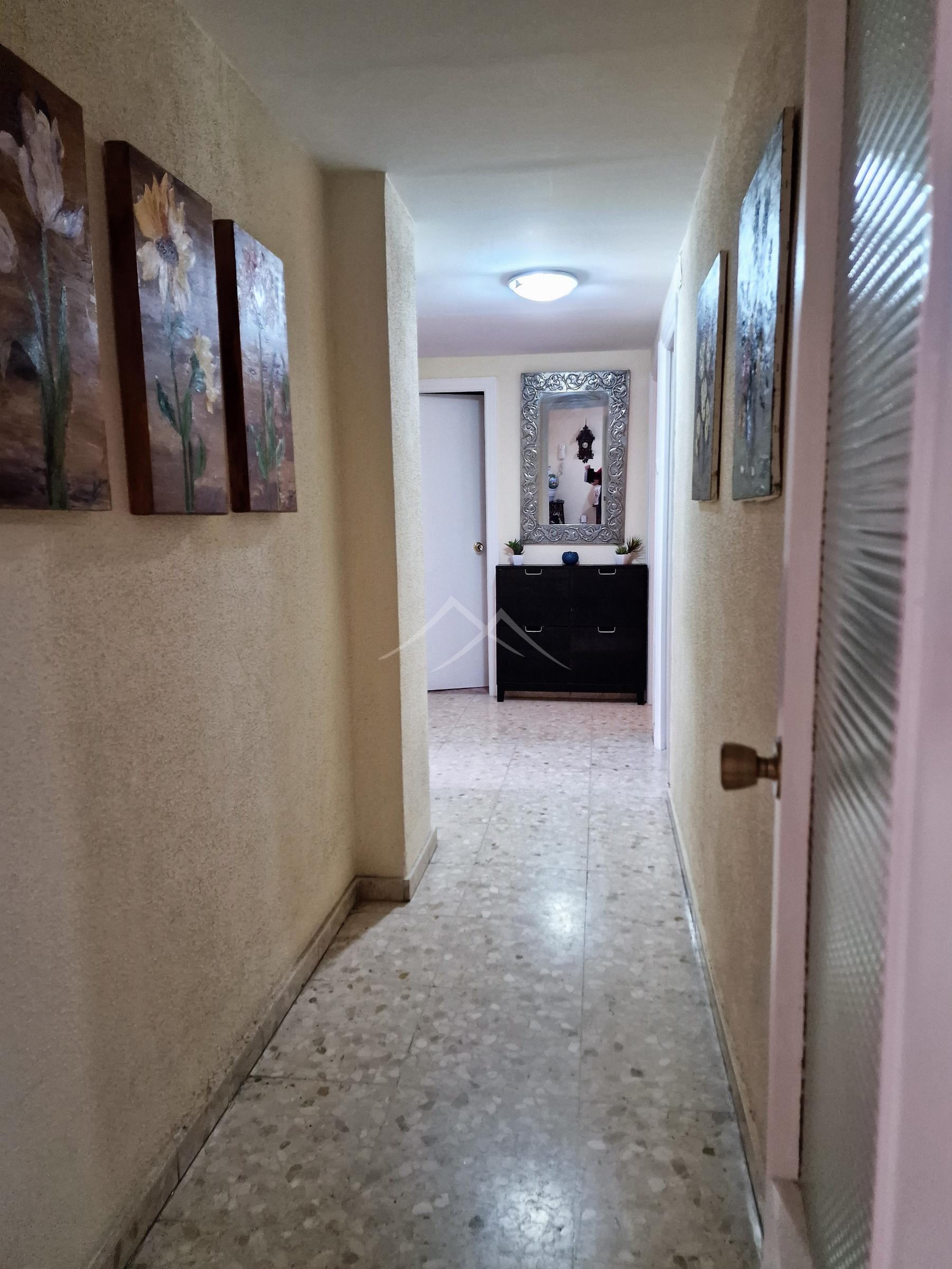 For sale of flat in Cádiz