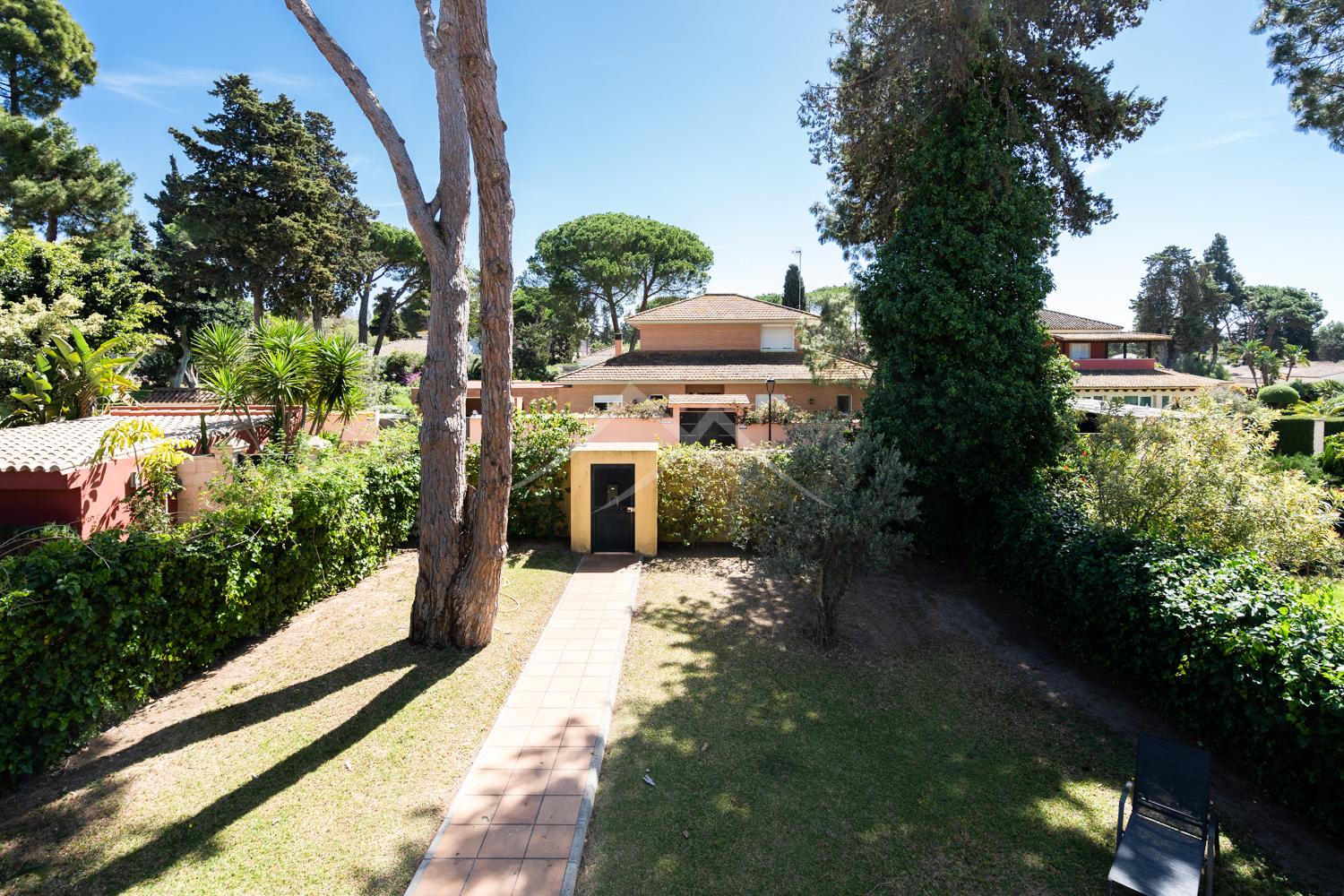 For sale of chalet in El Puerto de Santa María
