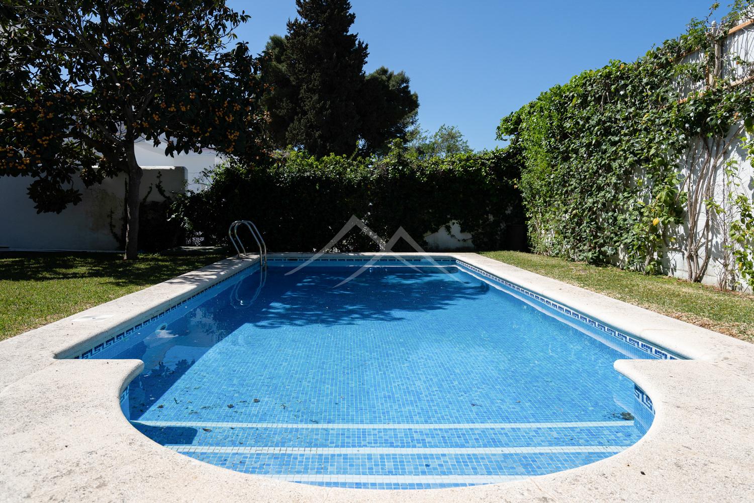 For sale of chalet in El Puerto de Santa María