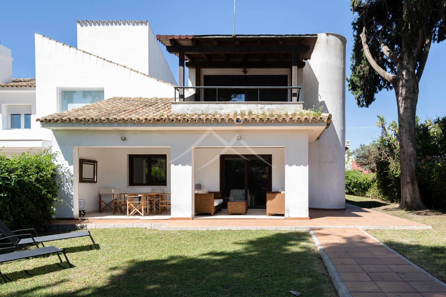 For sale of chalet in El Puerto de Santa María
