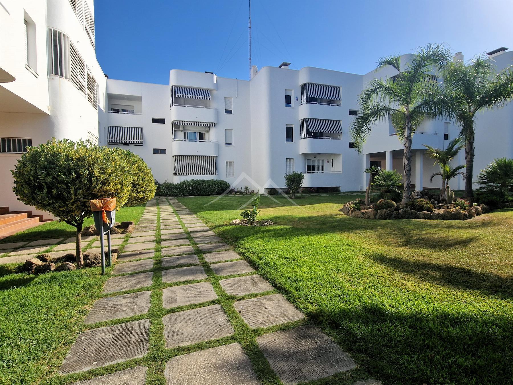 For sale of flat in El Puerto de Santa María