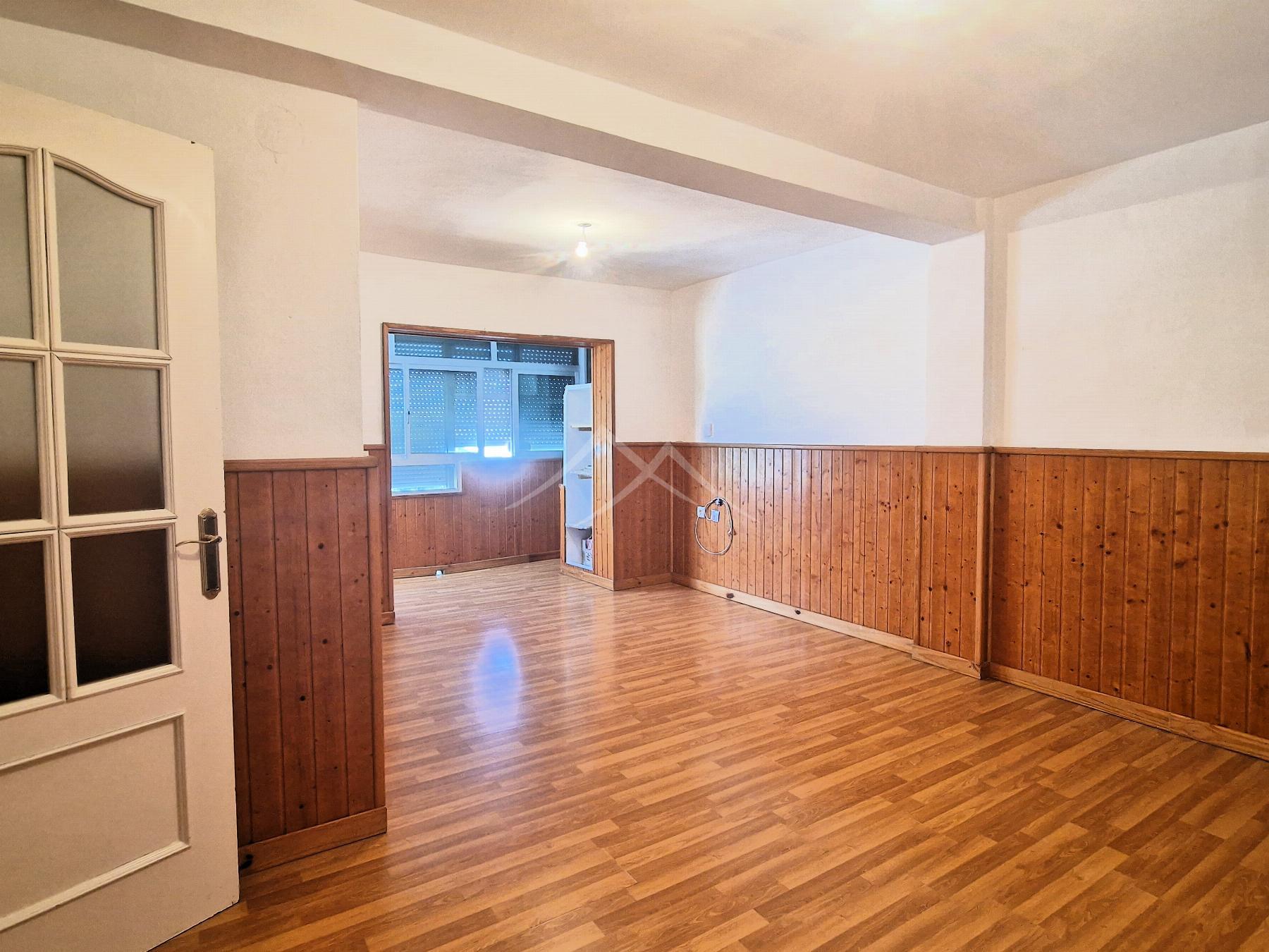 For sale of flat in El Puerto de Santa María