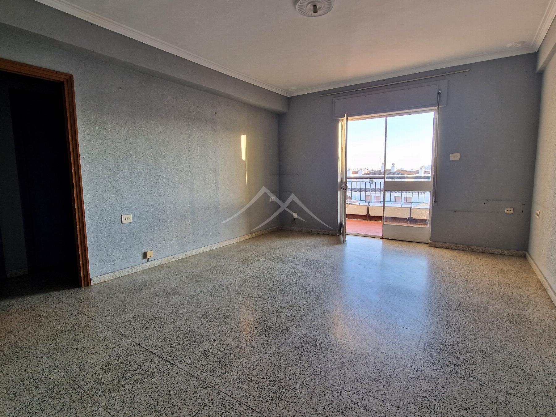 For sale of flat in El Puerto de Santa María