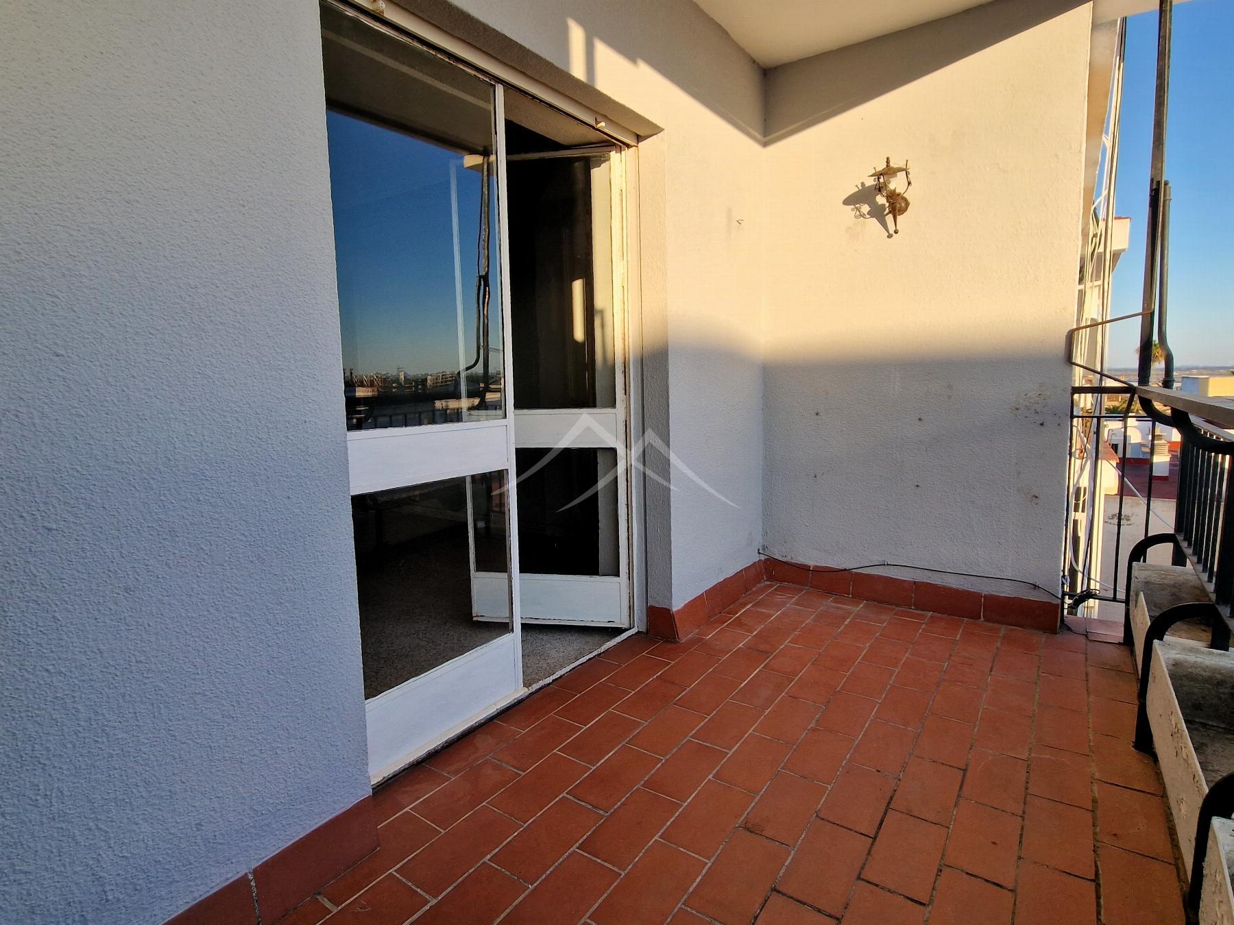For sale of flat in El Puerto de Santa María