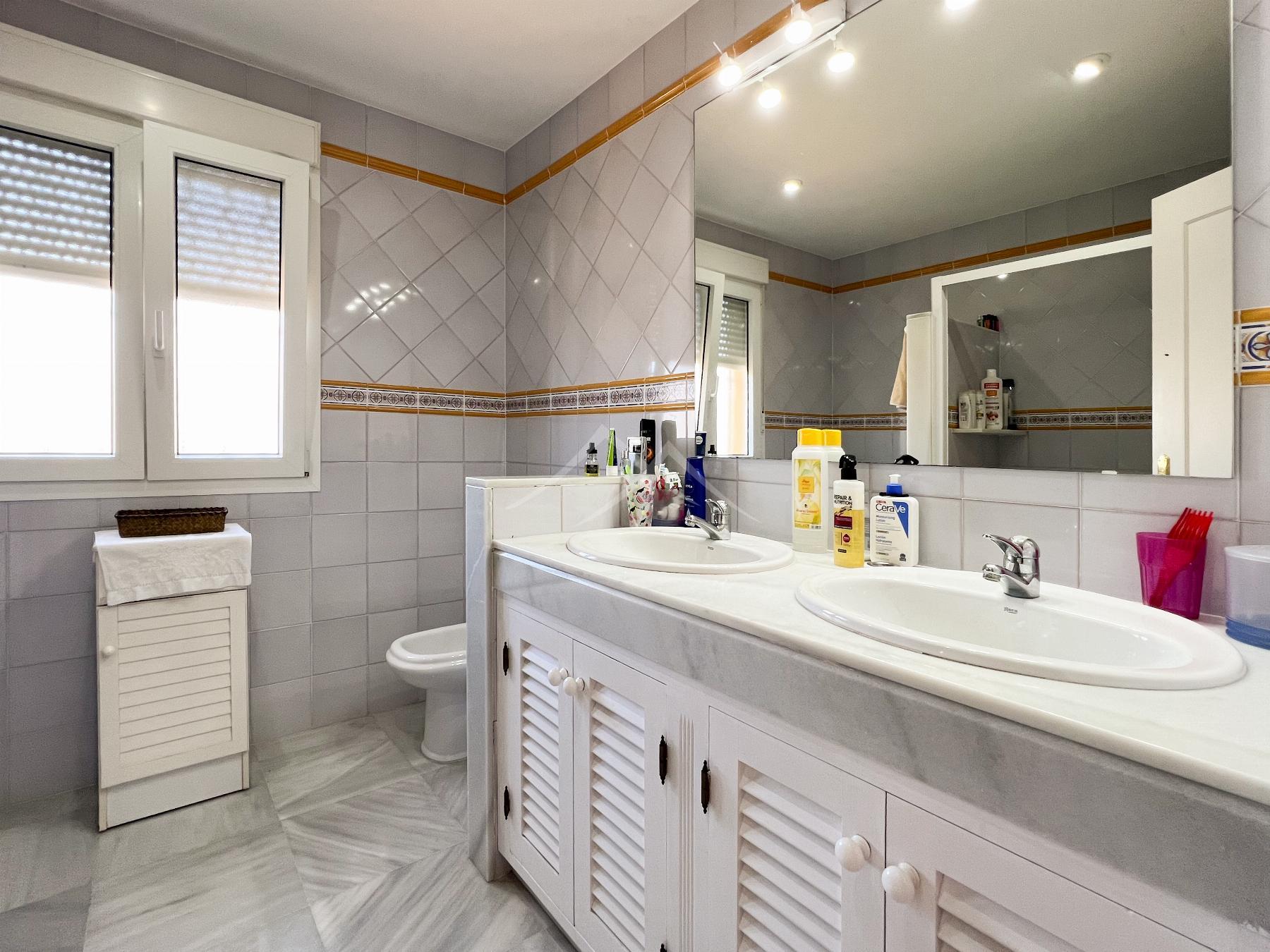 For sale of chalet in El Puerto de Santa María