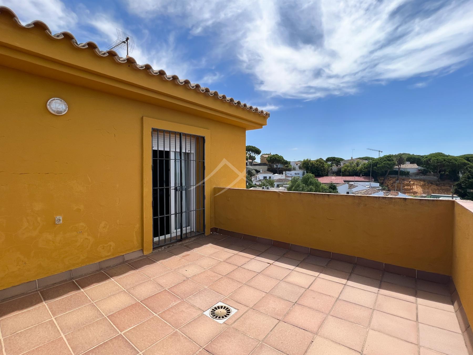 For sale of chalet in El Puerto de Santa María