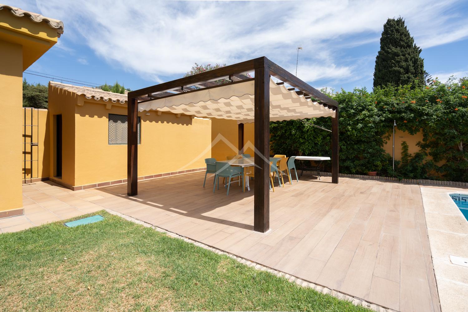 For sale of chalet in El Puerto de Santa María