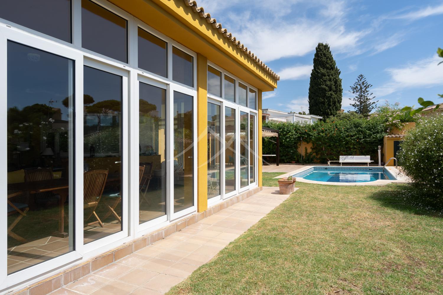 For sale of chalet in El Puerto de Santa María