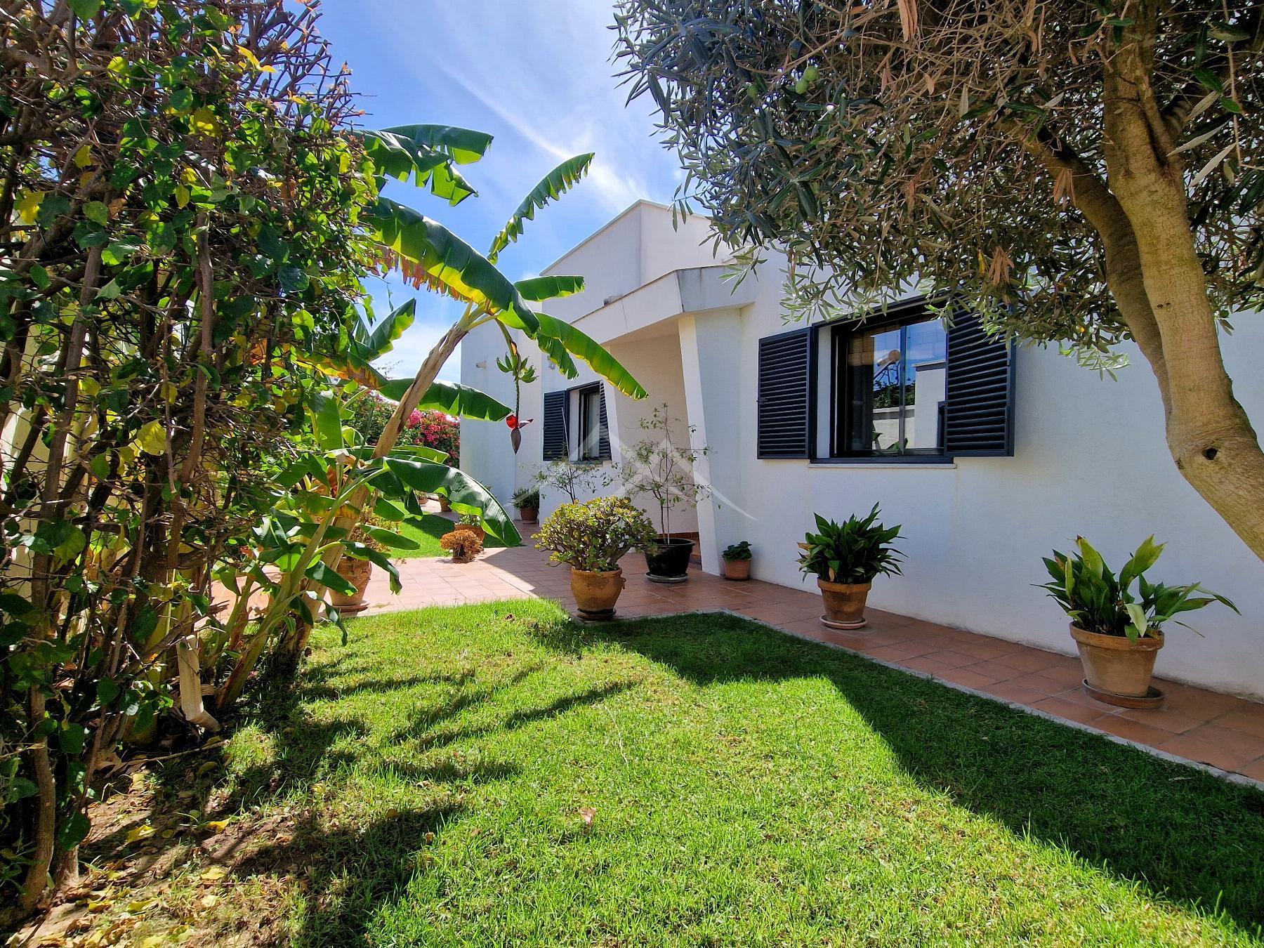 For sale of chalet in El Puerto de Santa María