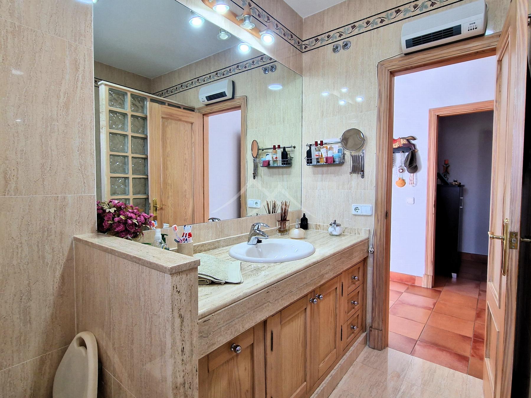 For sale of chalet in El Puerto de Santa María