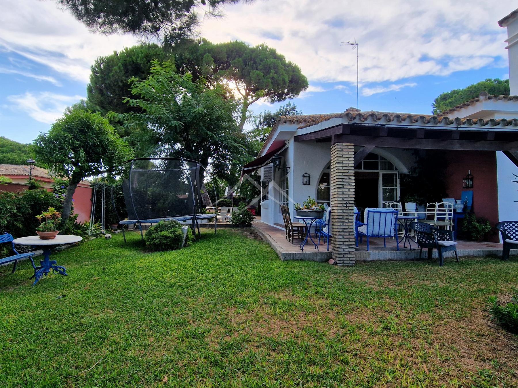 For sale of chalet in El Puerto de Santa María