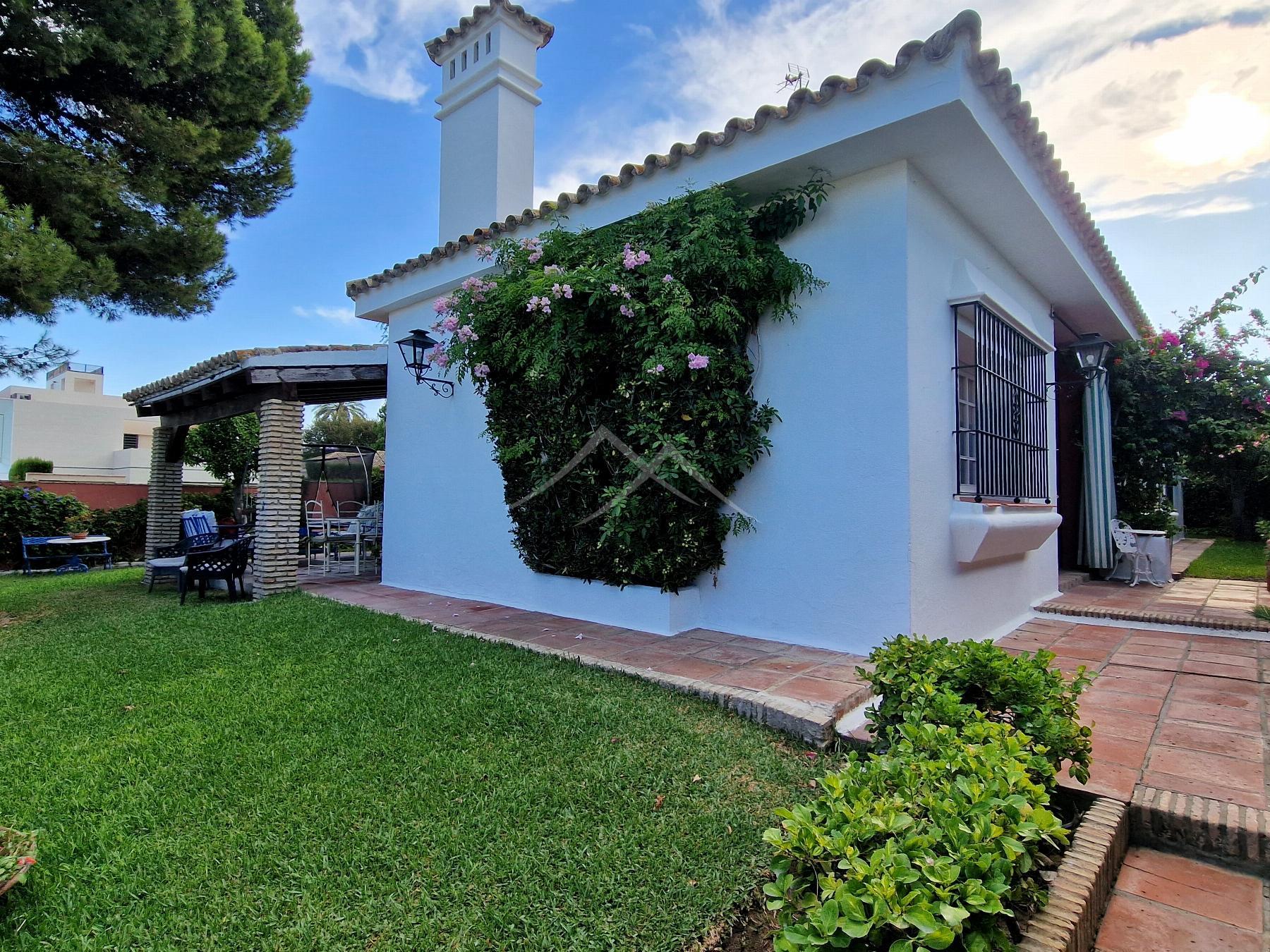 For sale of chalet in El Puerto de Santa María