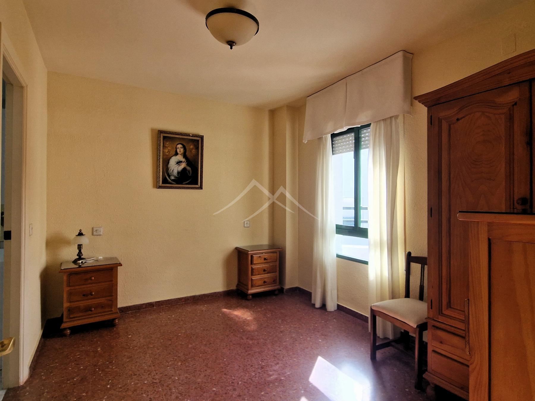 For sale of flat in El Puerto de Santa María