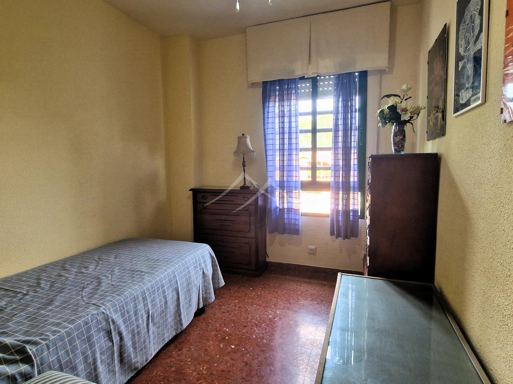 For sale of flat in El Puerto de Santa María