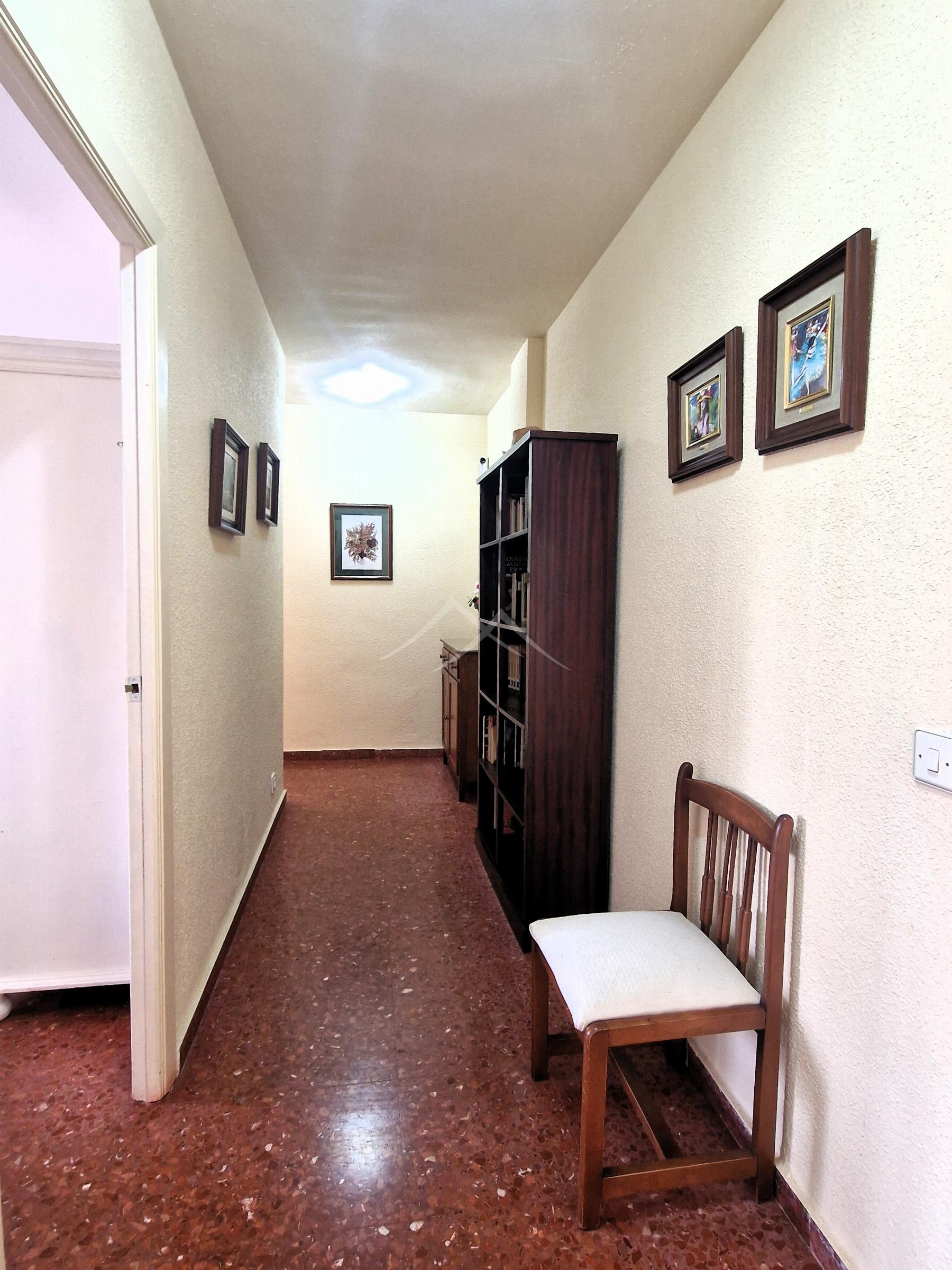 For sale of flat in El Puerto de Santa María