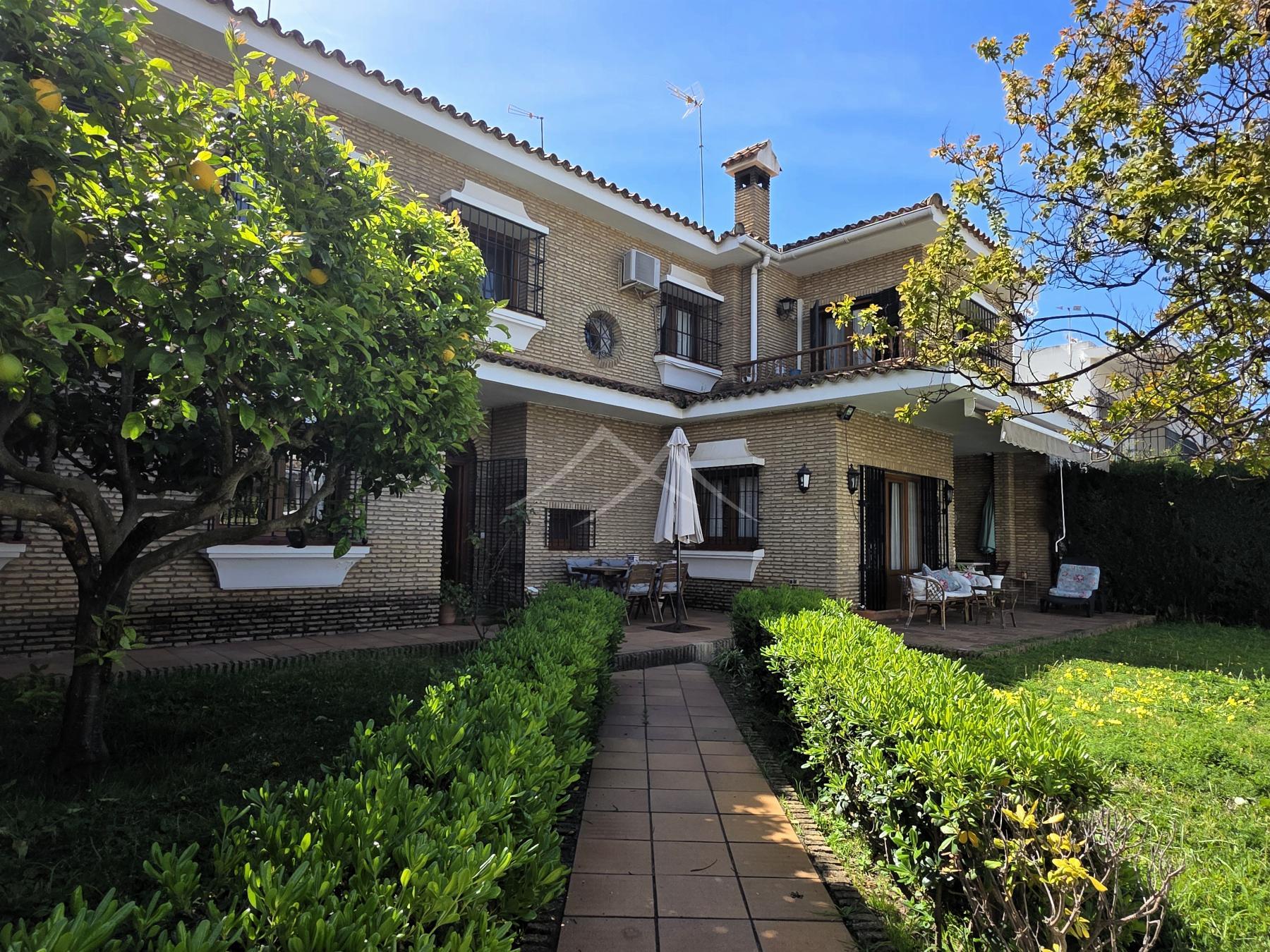 For sale of chalet in El Puerto de Santa María
