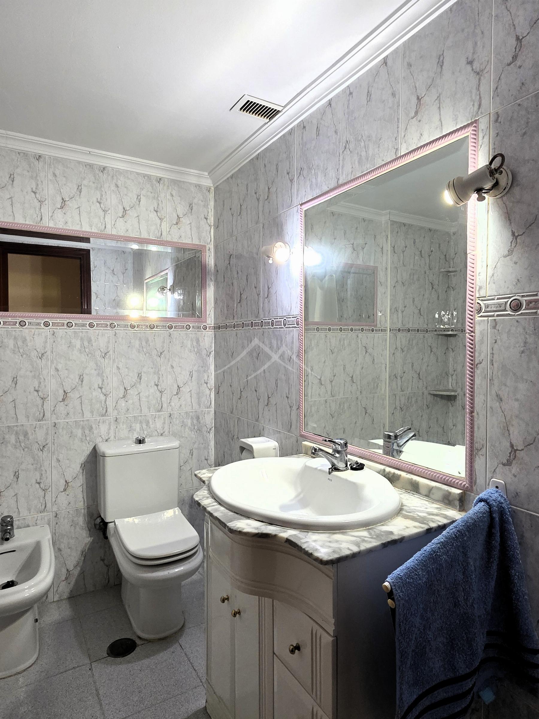 For sale of flat in Cádiz