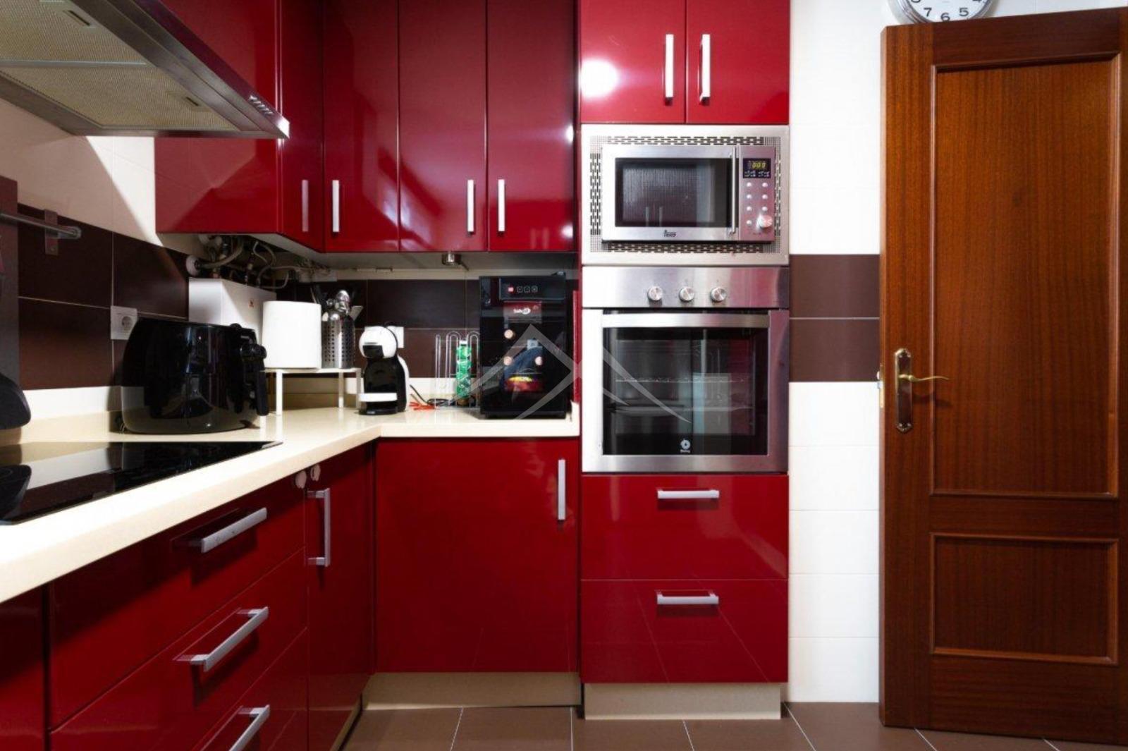 For sale of flat in El Puerto de Santa María