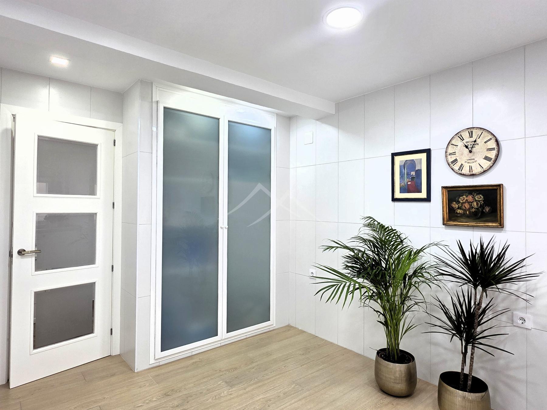 For sale of flat in Cádiz