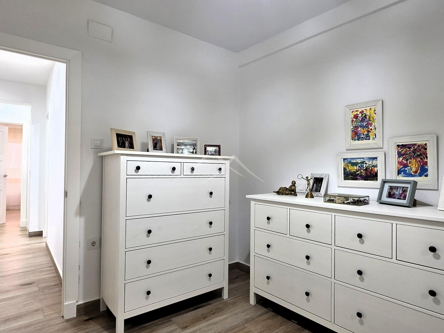 For sale of flat in Cádiz