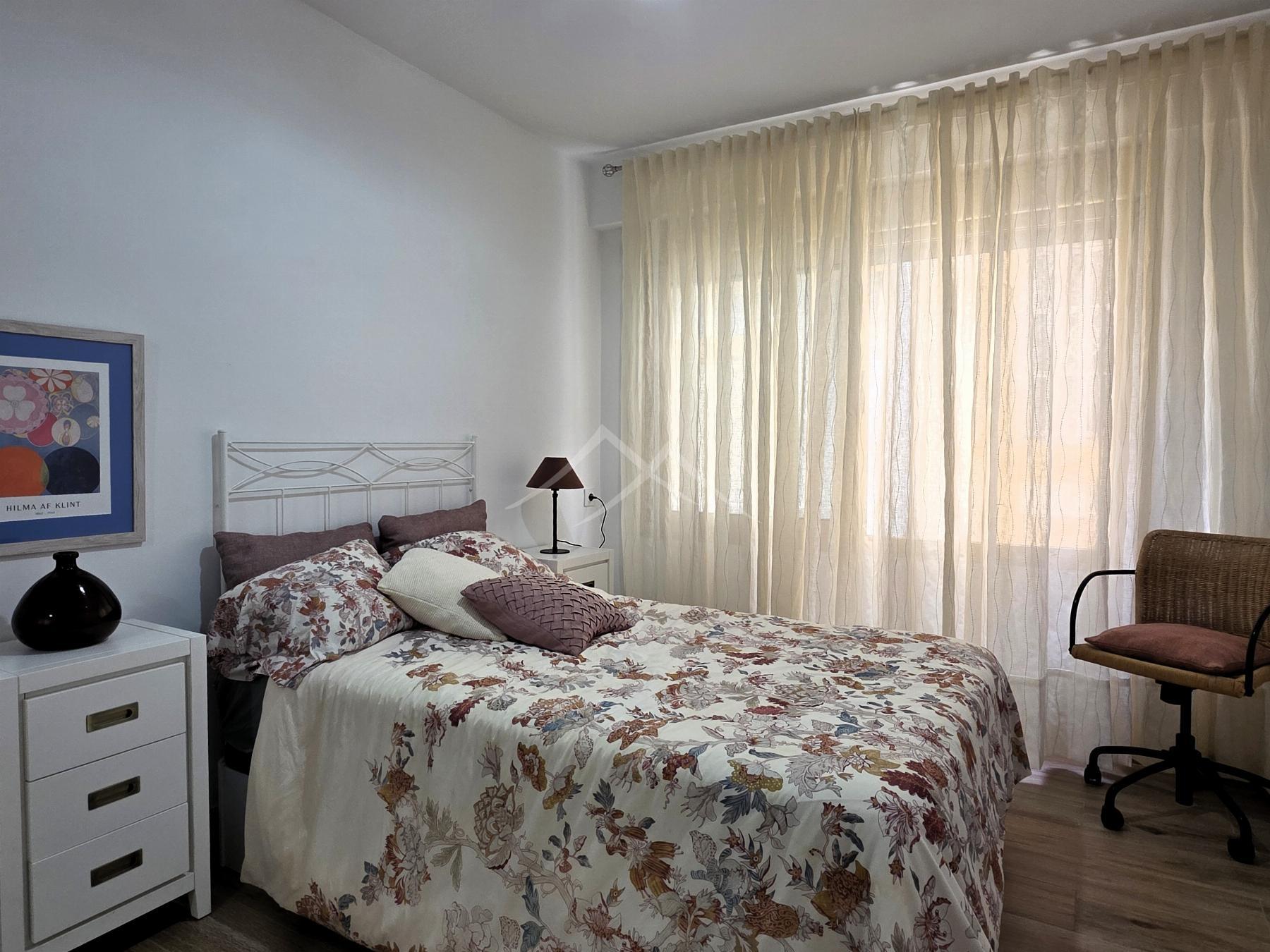 For sale of flat in Cádiz