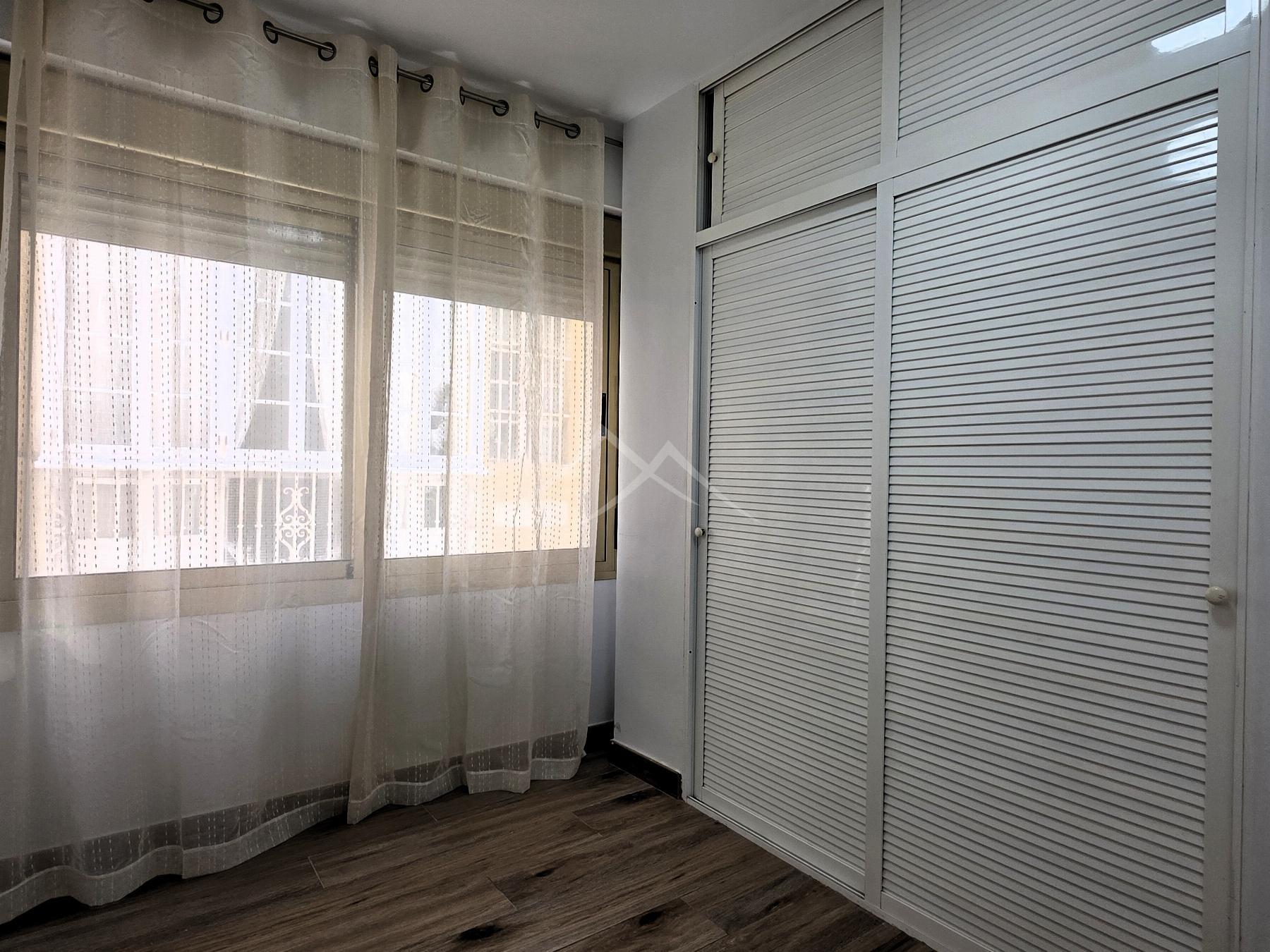 For sale of flat in Cádiz