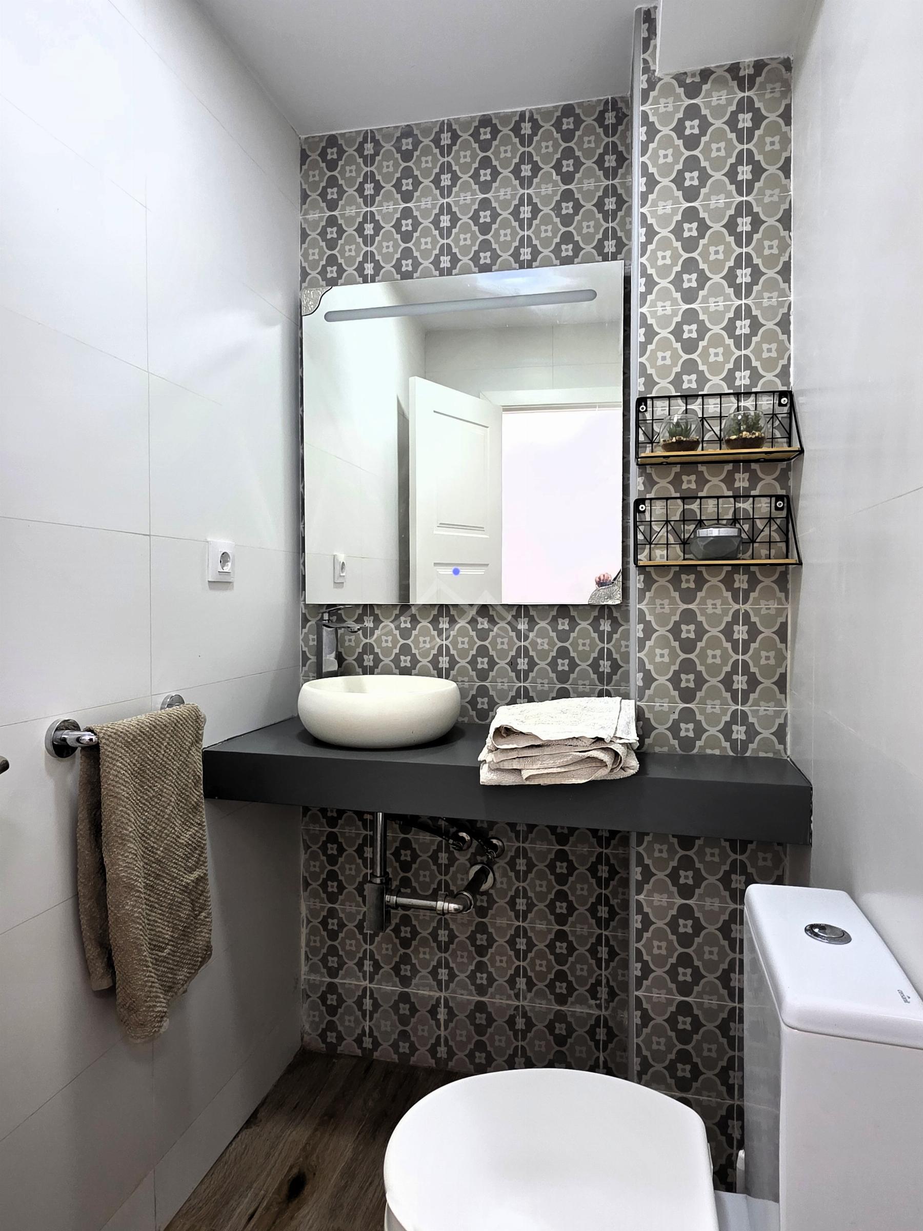 For sale of flat in Cádiz