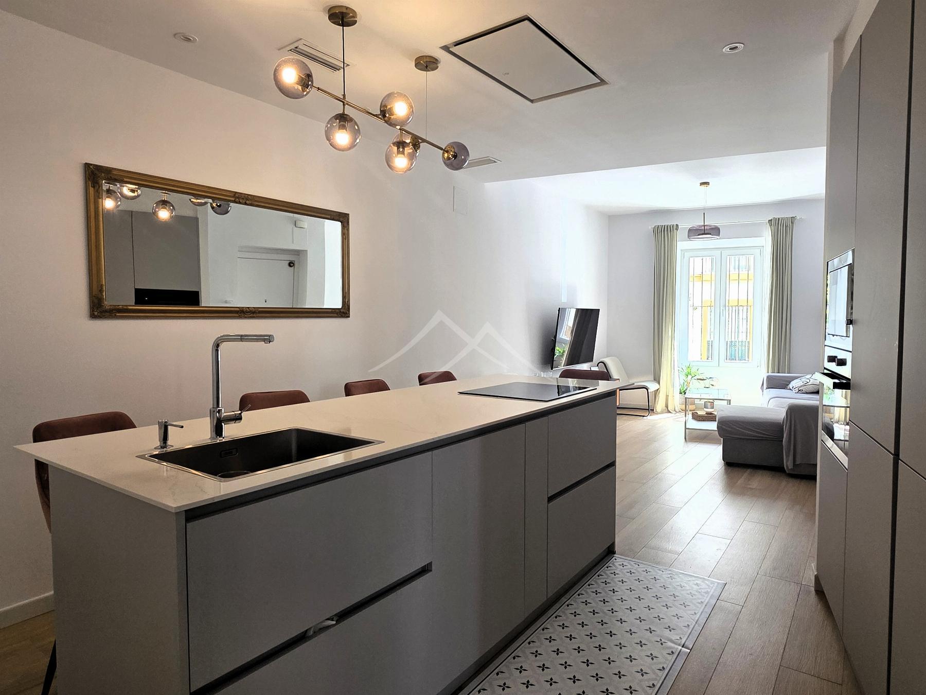 For sale of apartment in El Puerto de Santa María