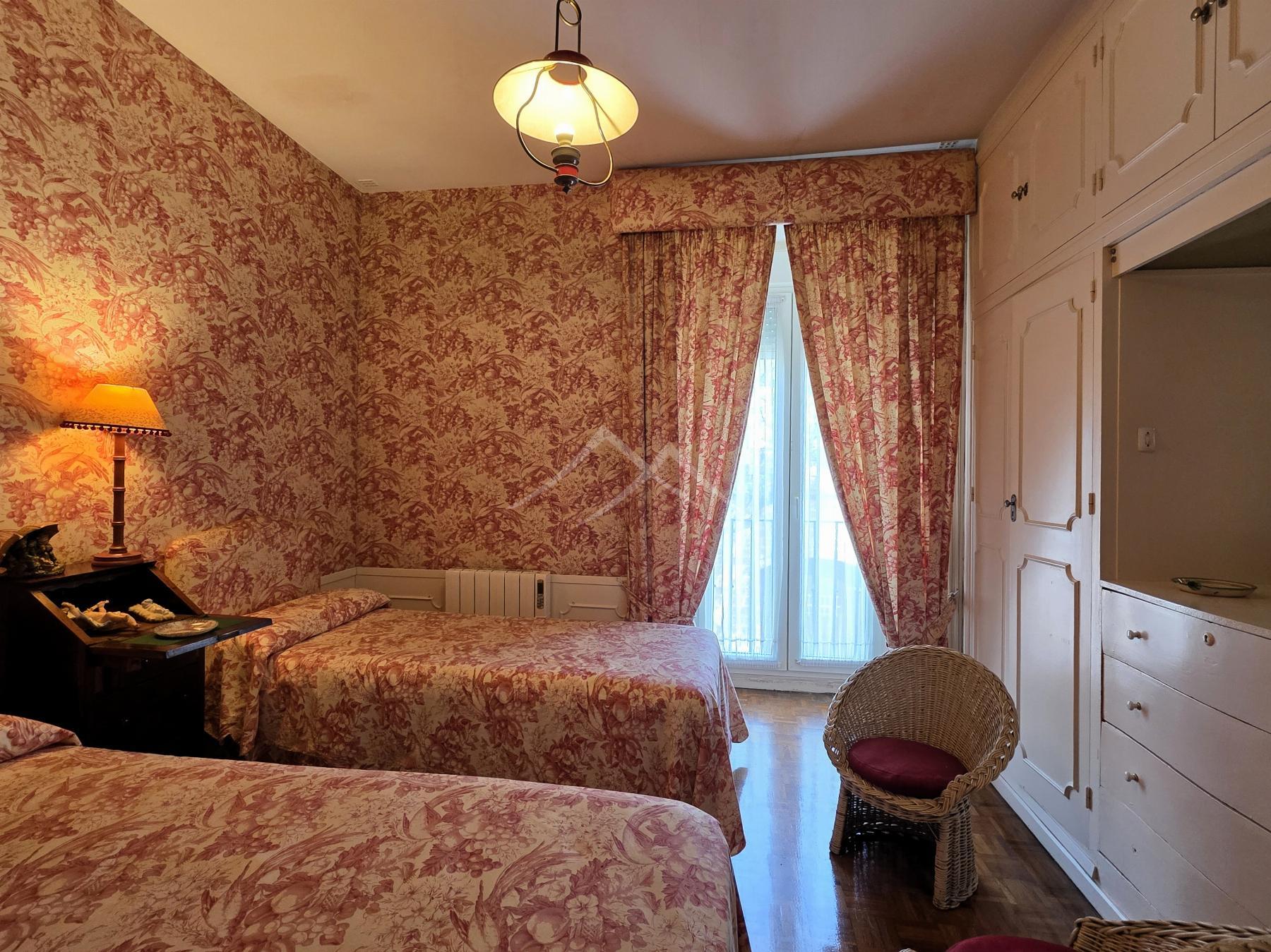 For sale of flat in Cádiz