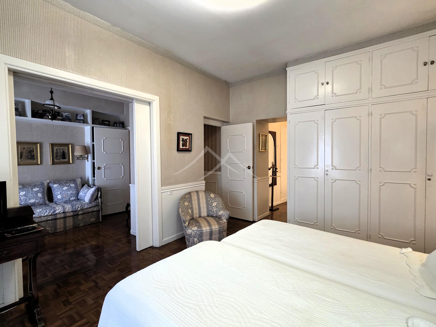 For sale of flat in Cádiz