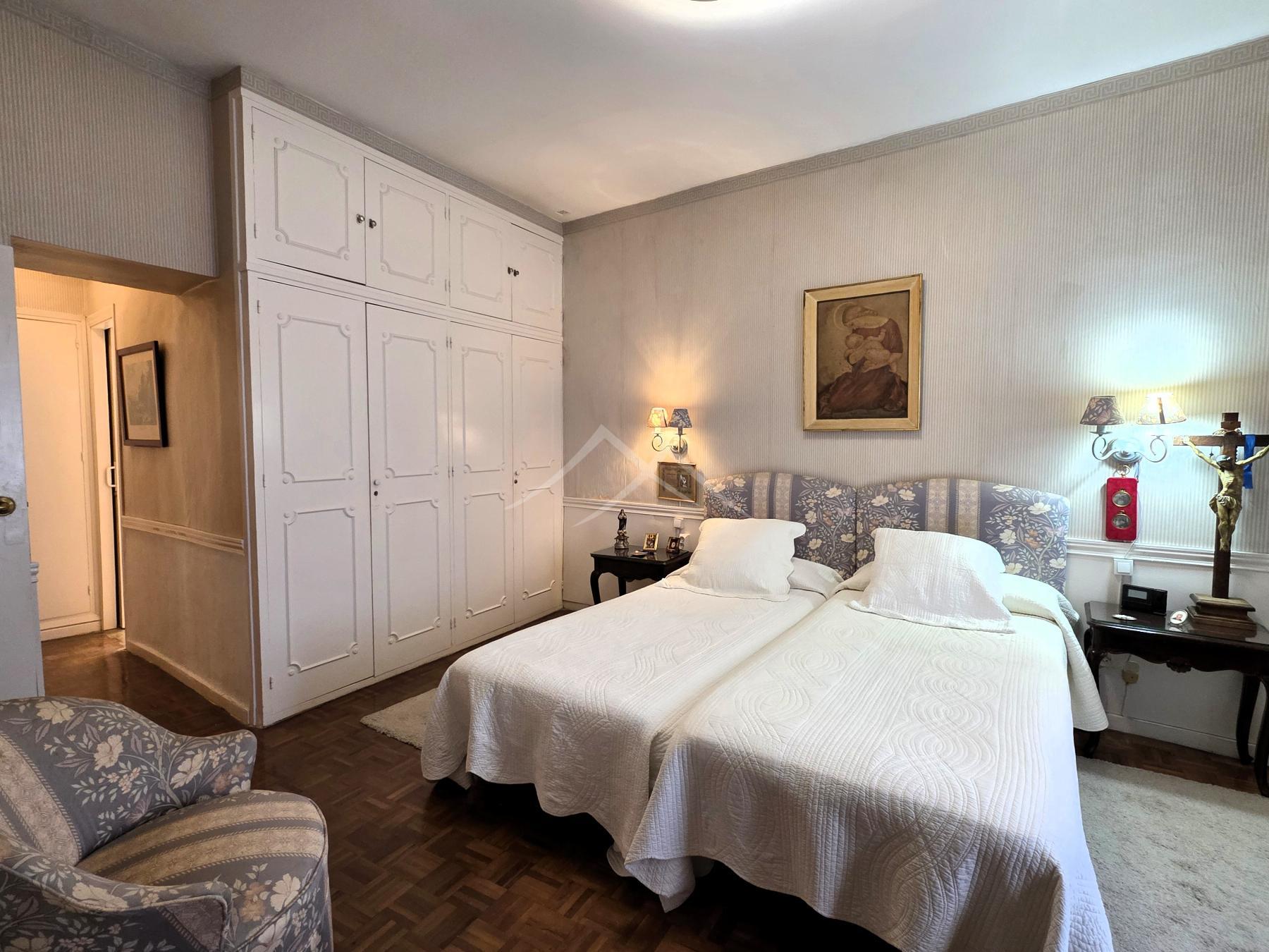 For sale of flat in Cádiz