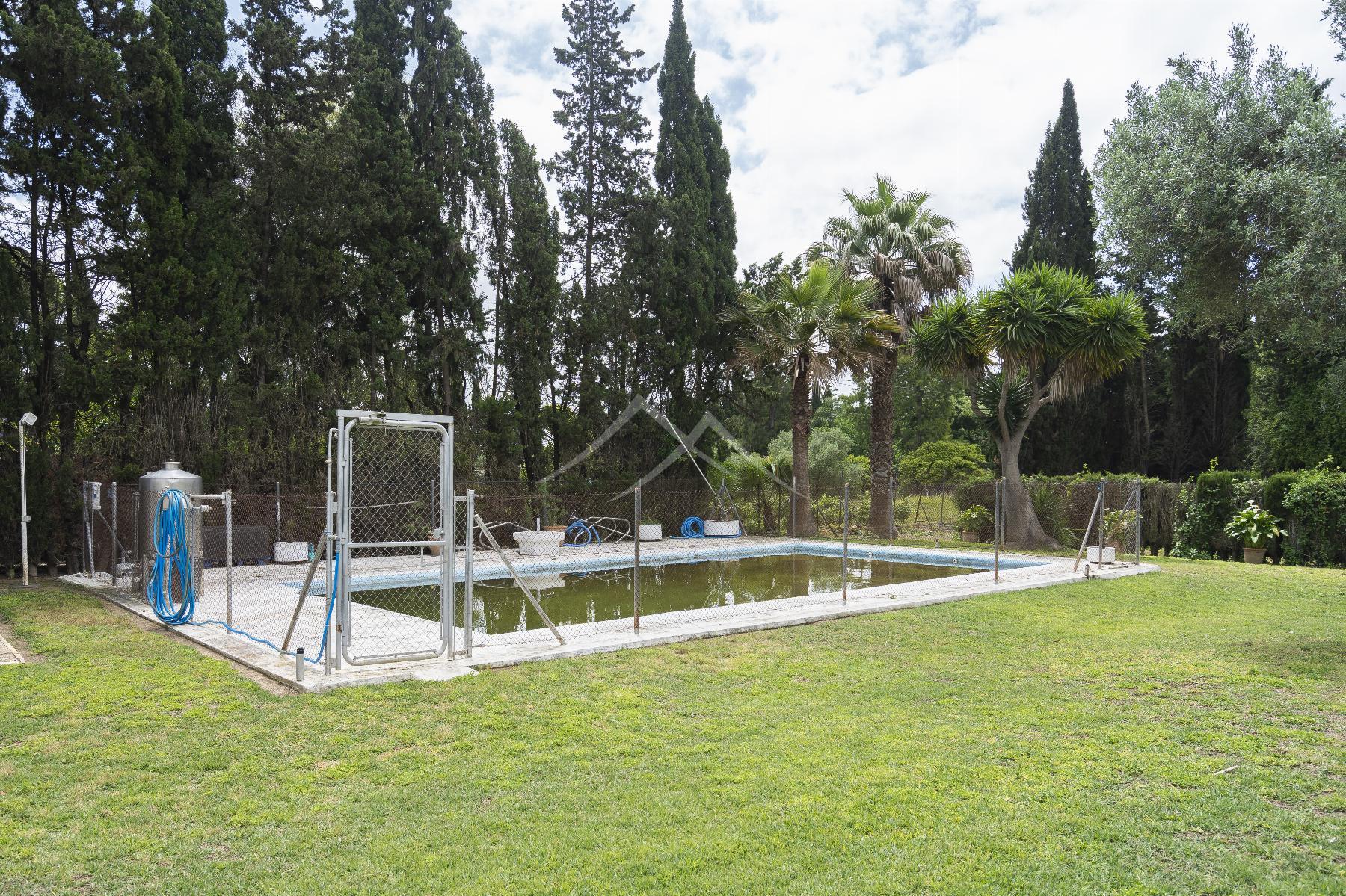 For sale of chalet in Jerez de la Frontera