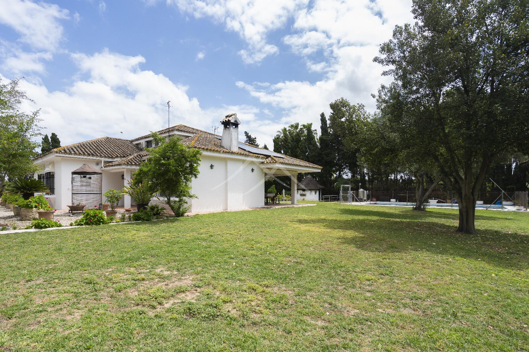 For sale of chalet in Jerez de la Frontera