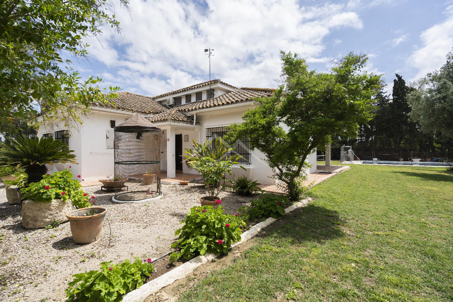 For sale of chalet in Jerez de la Frontera