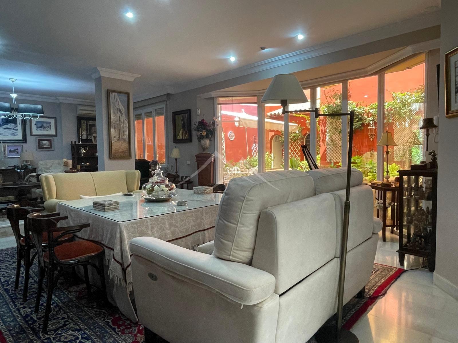 For sale of house in El Puerto de Santa María