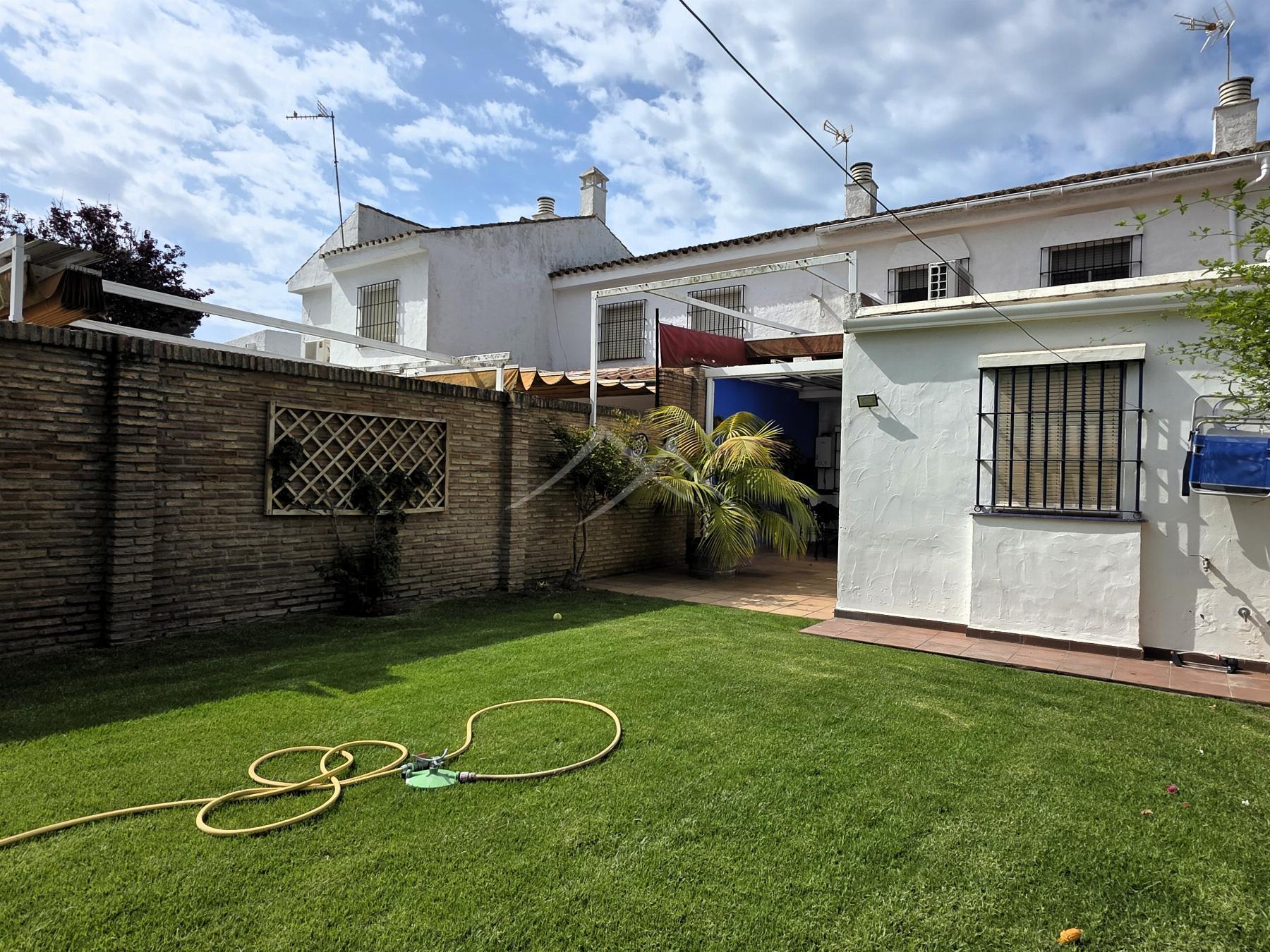 For sale of chalet in El Puerto de Santa María