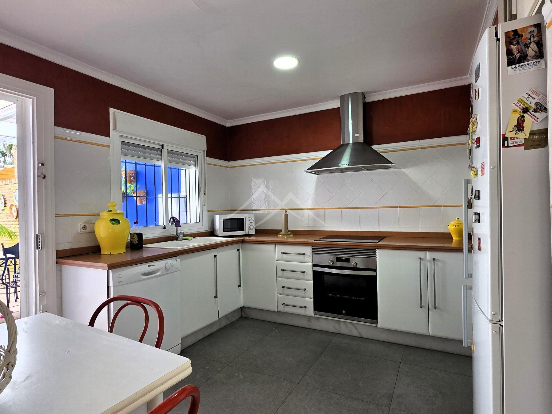 For sale of chalet in El Puerto de Santa María