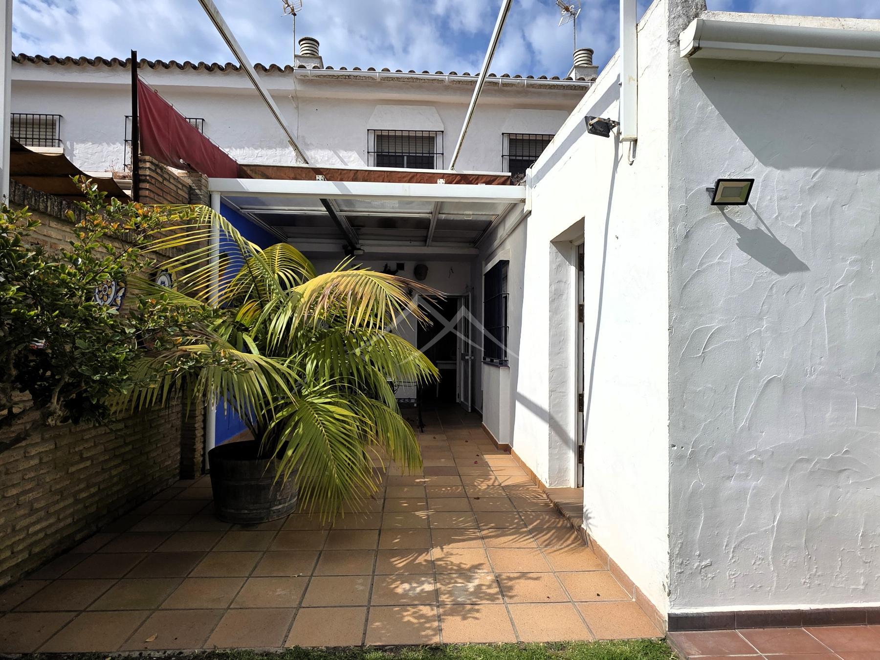 For sale of chalet in El Puerto de Santa María