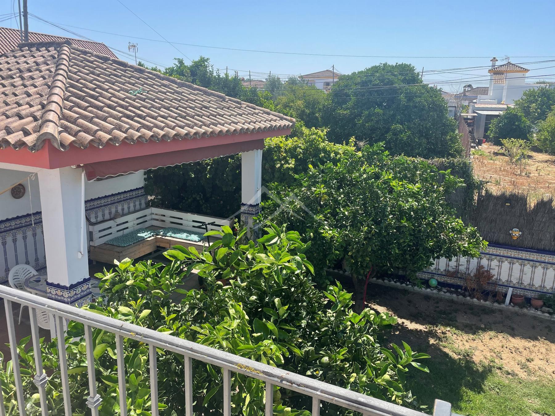 For sale of chalet in El Puerto de Santa María