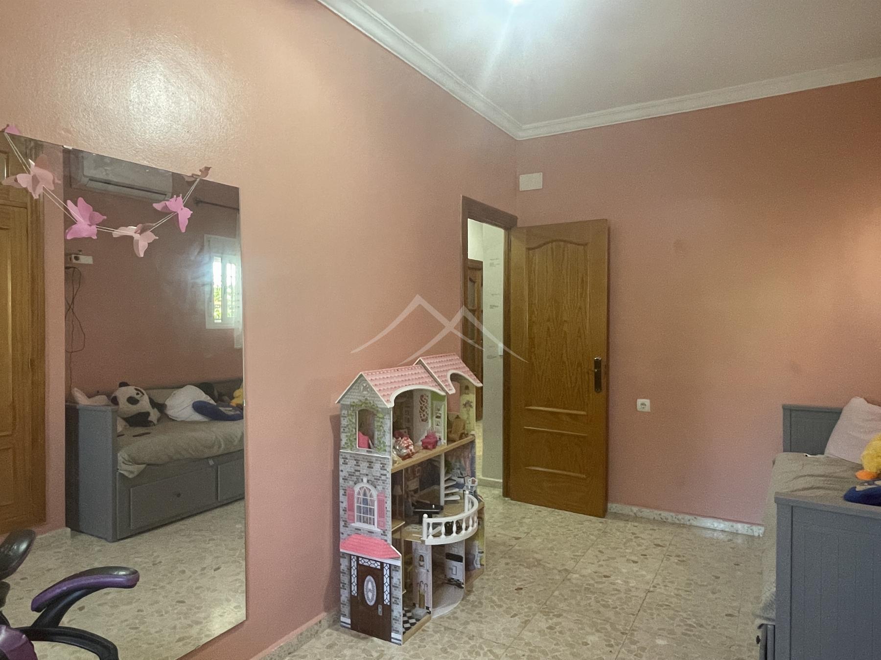 For sale of chalet in El Puerto de Santa María