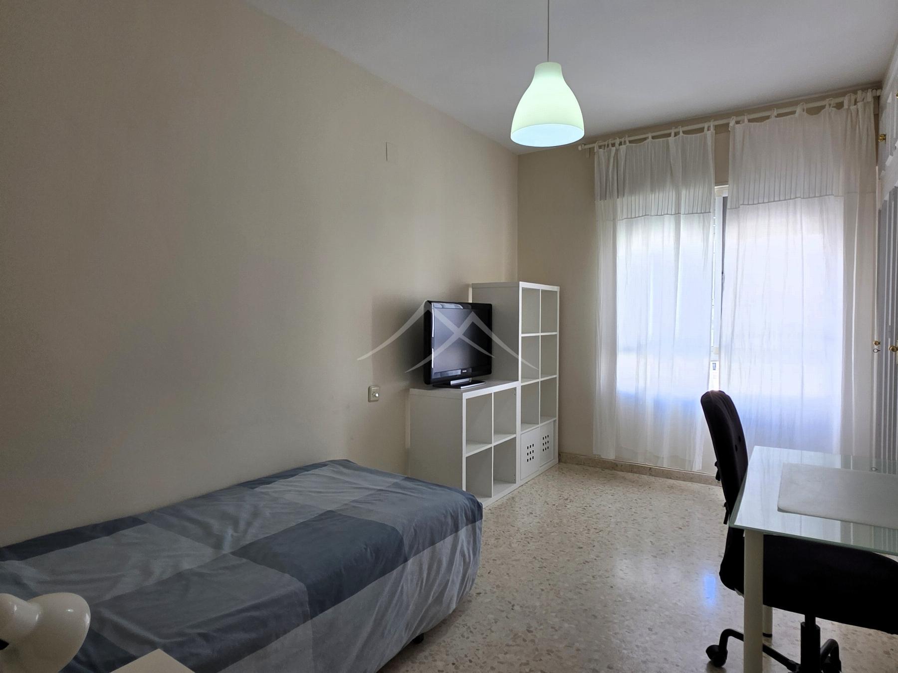 For sale of flat in El Puerto de Santa María