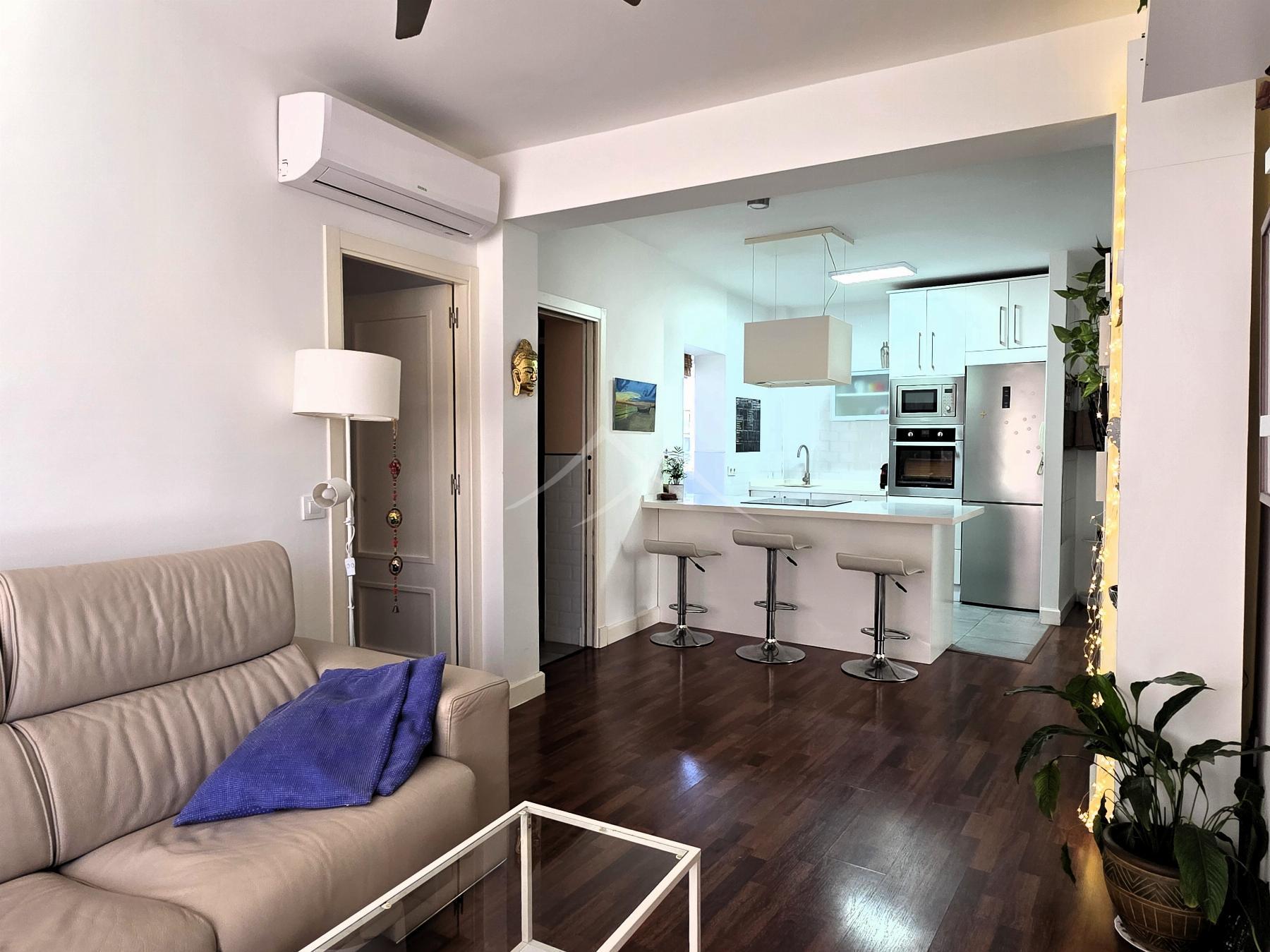 For sale of flat in Cádiz