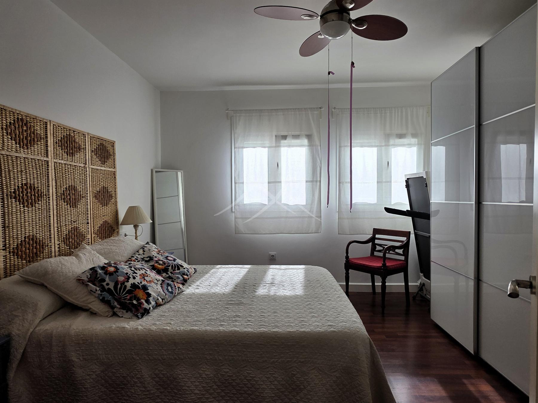 For sale of flat in Cádiz